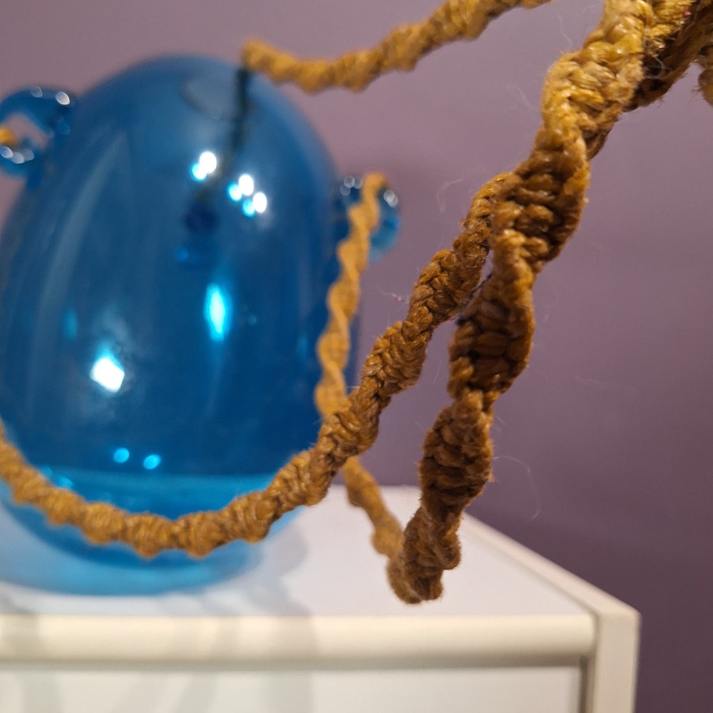 Vintage hanging hand blown thick cobalt blue glass vase - Picture 6 of 7